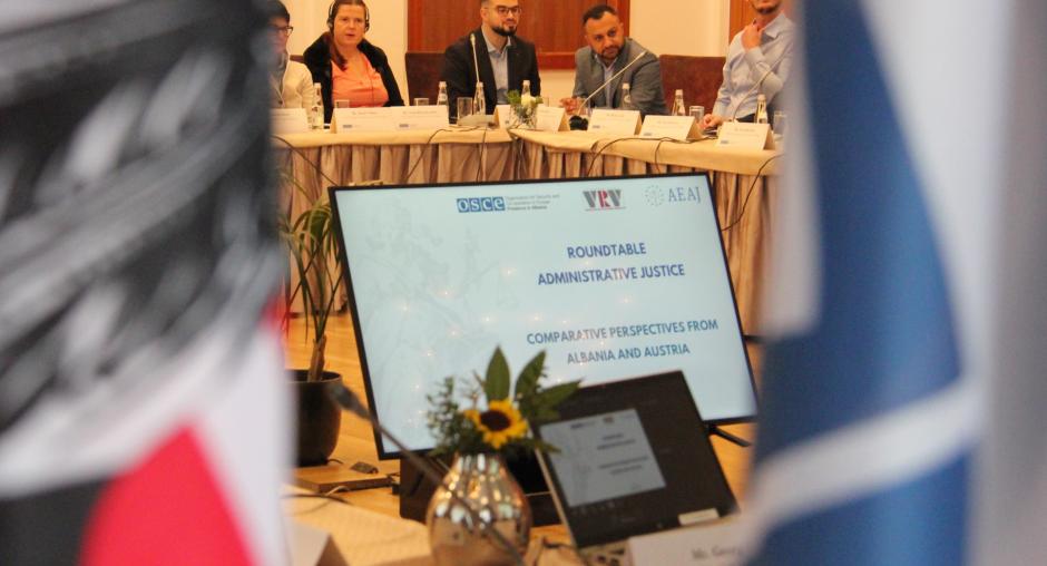 Austrian and Albanian judges exchange experiences on administrative justice with OSCE Presence’s support