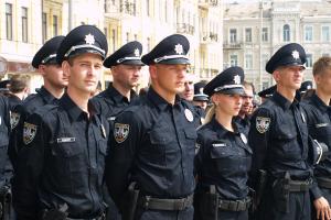 The official oath-taking ceremony for police officers marked the launch of a new police patrol service in Kyiv, 4 July 2015. (OSCE/Tetyana Medun)