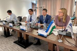 Representatives from the OSCE and the Law Enforcement Academy of the Republic of Uzbekistan during discussions on building capacities of Central Asia to educate criminal justice actors on cybercrime
 (OSCE/Juraj Nosal)