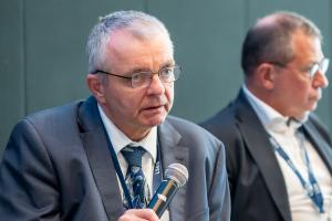Ralf Ernst, Deputy Co-ordinator of OSCE Economic and Environmental Activities speaking at the panel “Navigating Uncertain Waters: Reshaping the Capacity Building in International Organizations.” (OSCE)