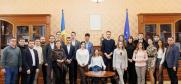 The interns, Mihail Platsinda (third from left), Ekaterina Chumachenko (seated, centre) and Andreaa Goras (fifth from left, front row), Presidential Palace, Chișinău, 22 February 2023. (Institute for European Policies and Reforms)